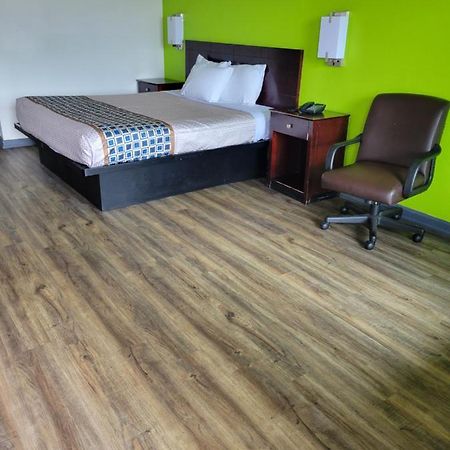 Zainee Inc Budgetel Inn And Suites Augusta Esterno foto
