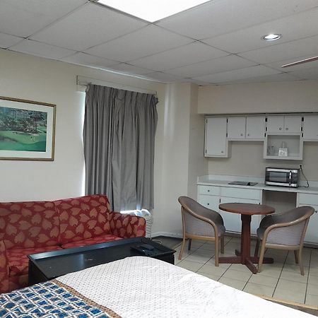Zainee Inc Budgetel Inn And Suites Augusta Esterno foto