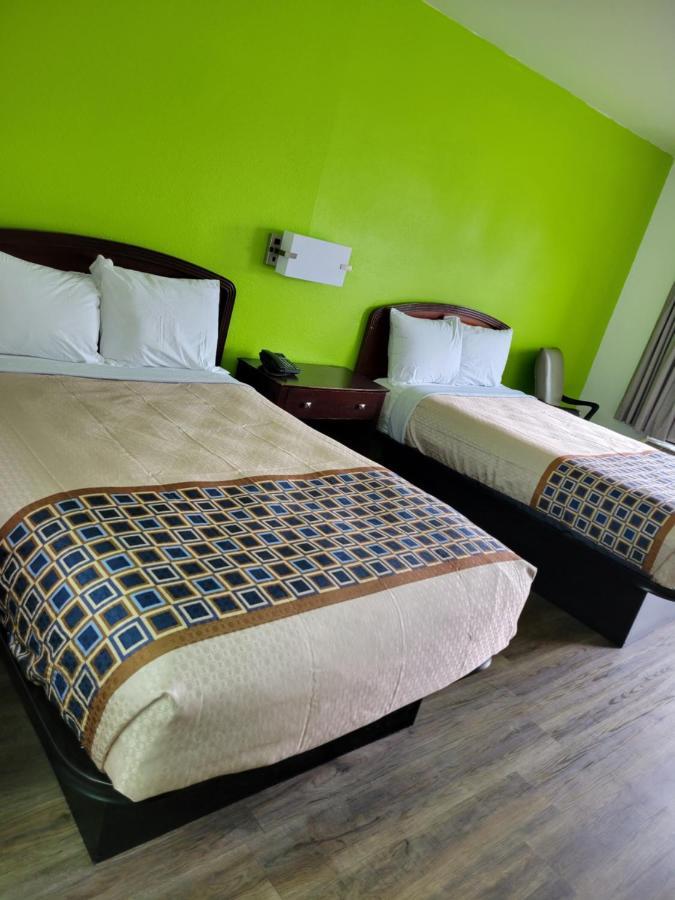 Zainee Inc Budgetel Inn And Suites Augusta Esterno foto