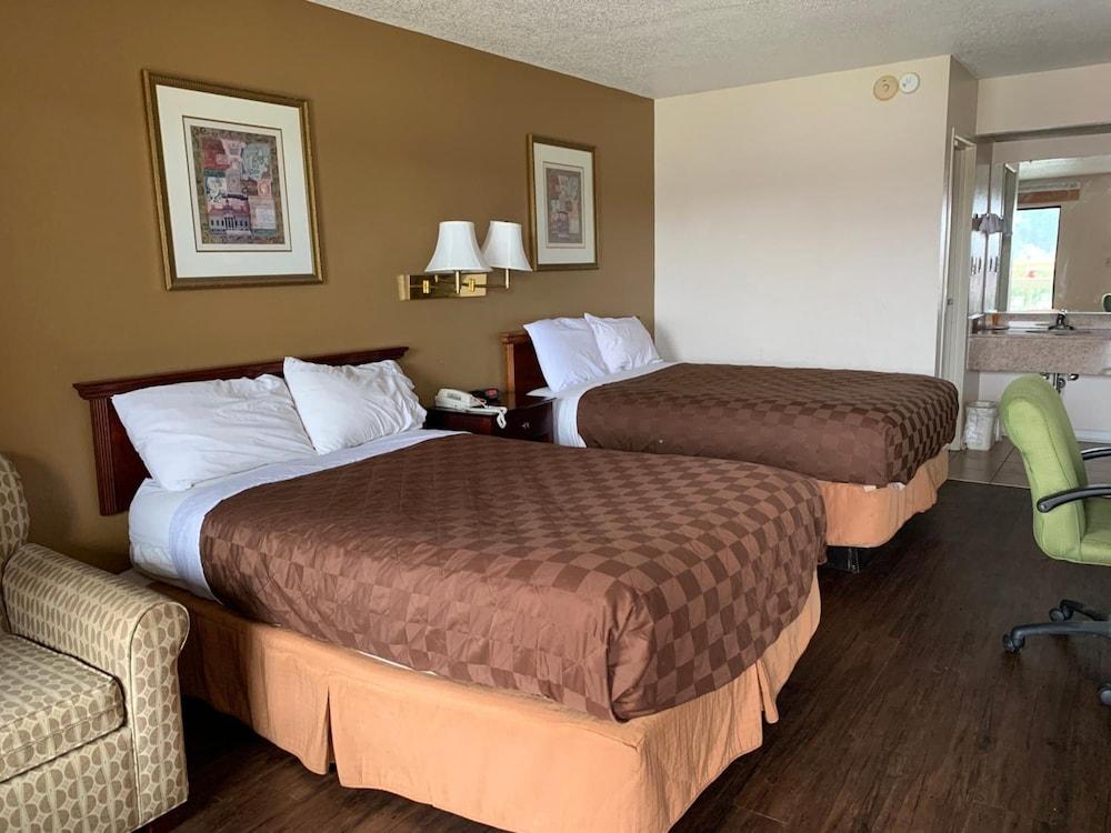 Zainee Inc Budgetel Inn And Suites Augusta Esterno foto
