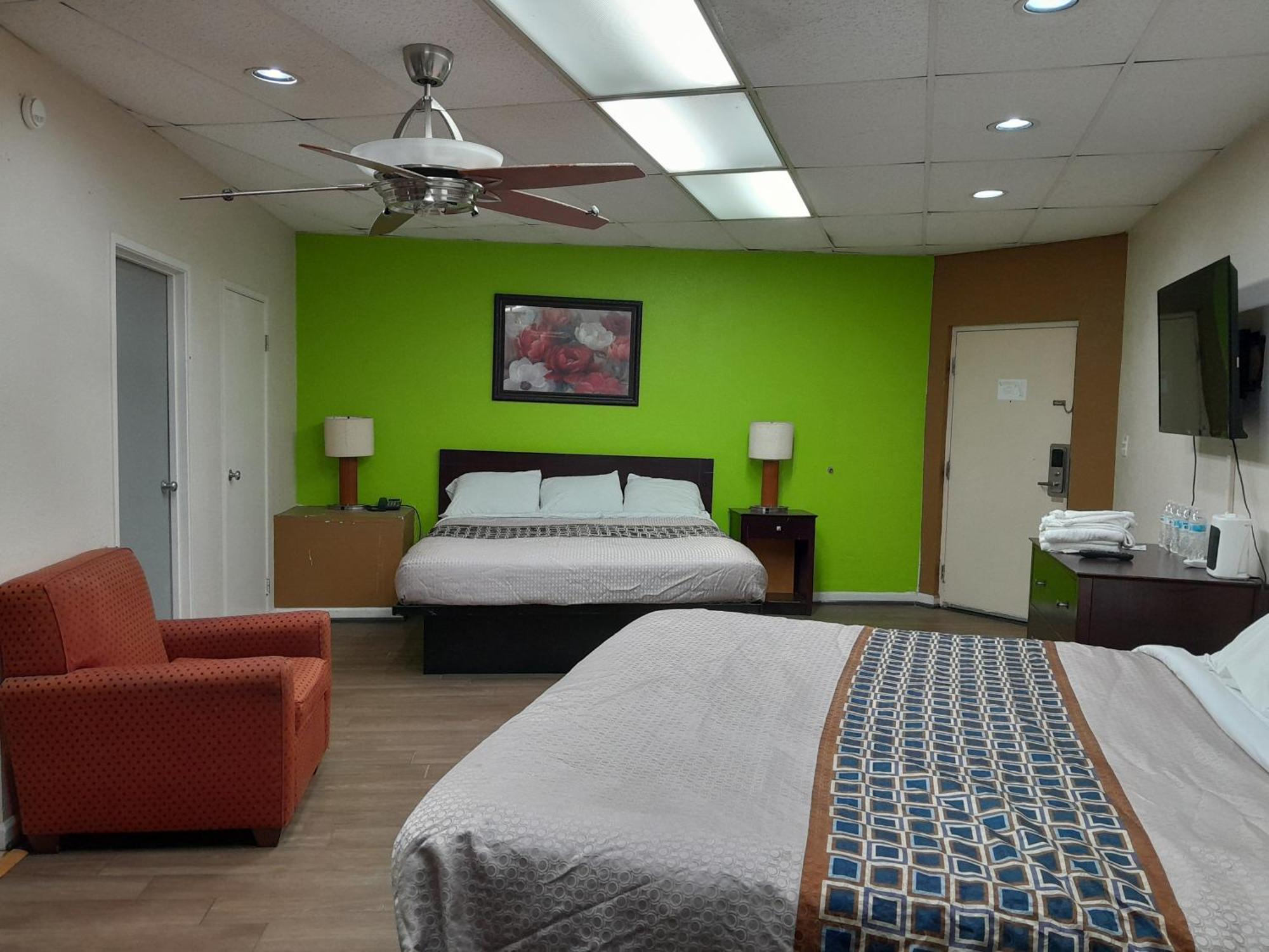 Zainee Inc Budgetel Inn And Suites Augusta Esterno foto
