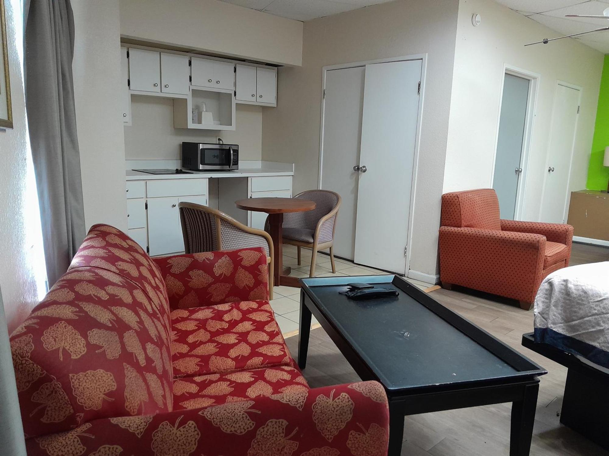 Zainee Inc Budgetel Inn And Suites Augusta Esterno foto