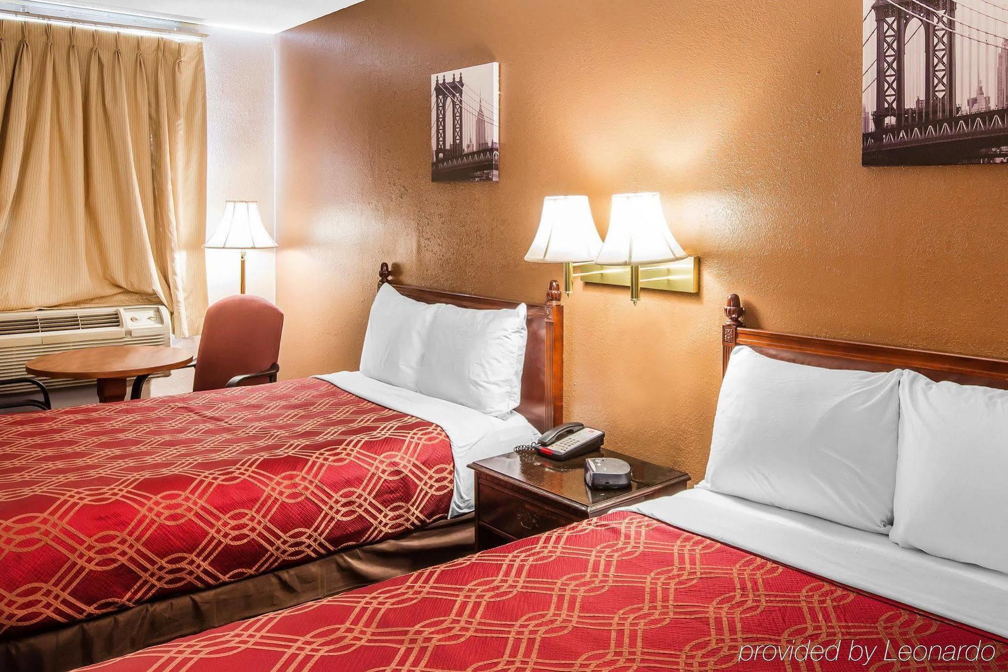 Zainee Inc Budgetel Inn And Suites Augusta Esterno foto