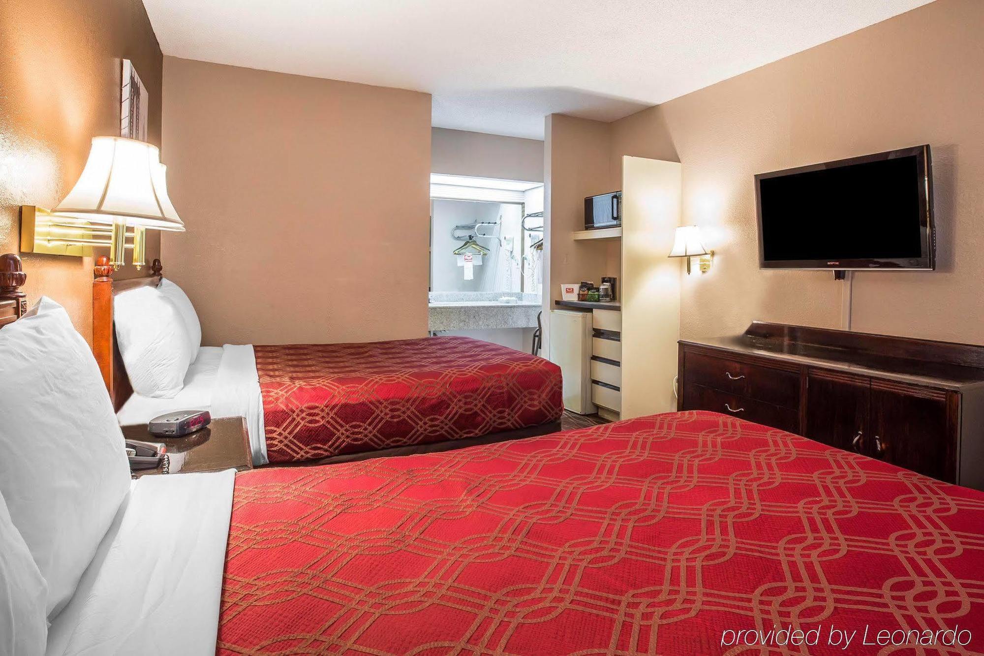 Zainee Inc Budgetel Inn And Suites Augusta Esterno foto